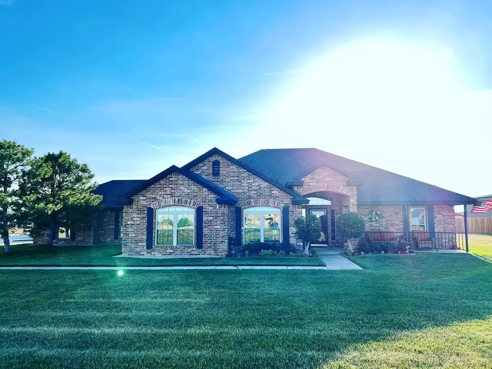 Completed residential roof by BlueRidge Roofing